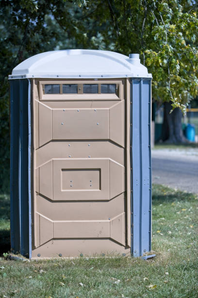 Best Porta potty rental near me  in Laingsburg, MI